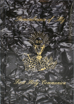 Remembrance of My First Holy Communion-Boy-Black Pearl: Marian Children's Mass Book by Theola, Mary