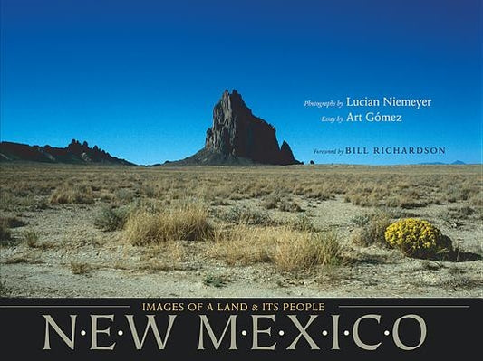 New Mexico: Images of a Land and Its People by Niemeyer, Lucian