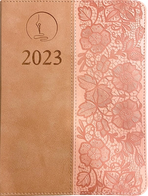 The Treasure of Wisdom - 2023 Executive Agenda - Lace and Pink: An Executive Themed Daily Journal and Appointment Book with an Inspirational Quotation by Martinsson, Catherine