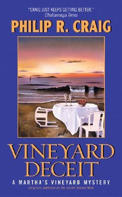 Vineyard Deceit: A Martha's Vineyard Mystery by Craig, Philip R.